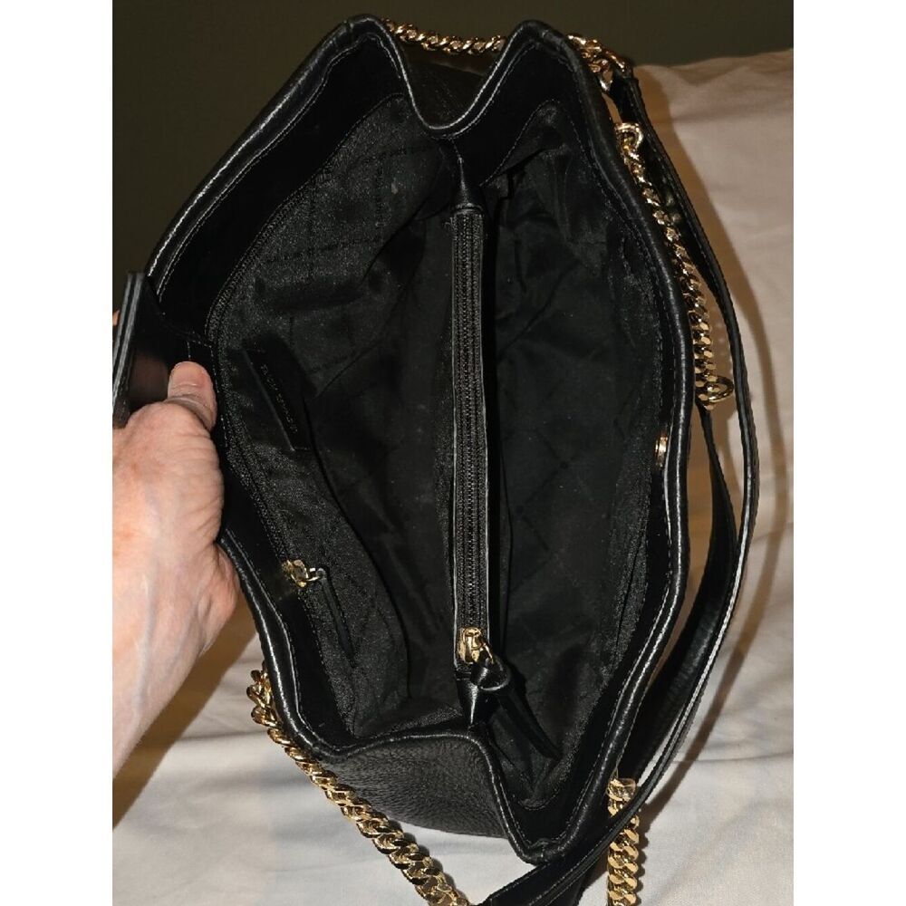 Michael Kors Black Leather Chain Strap Shoulder Bag with Gold Hardware - Picture 8 of 13